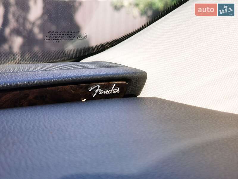 Седан Volkswagen Passat 2013 в Калуші