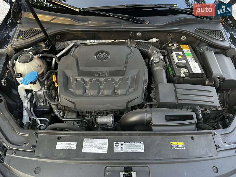 Седан Volkswagen Passat 2018 в Кропивницком