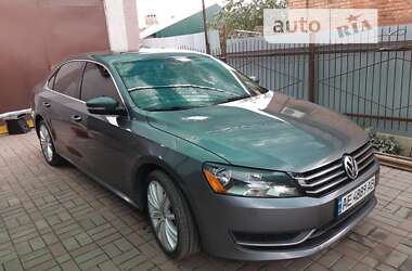 Седан Volkswagen Passat 2013 в Кривом Роге