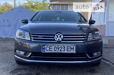 Универсал Volkswagen Passat 2012 в Сторожинце