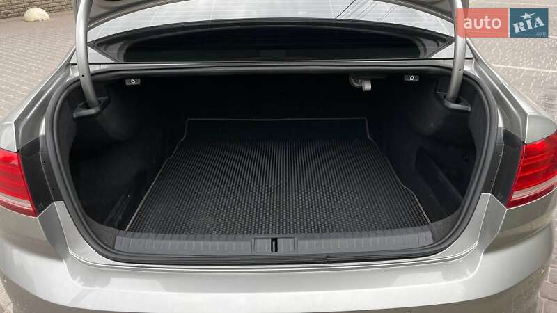 Седан Volkswagen Passat 2015 в Запорожье фото 12 Седан Volkswagen Passat 2015 в Запорожье