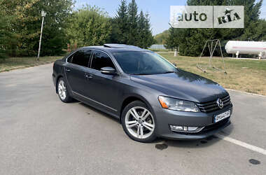 Седан Volkswagen Passat 2013 в Бердичеві