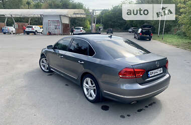 Седан Volkswagen Passat 2013 в Бердичеве