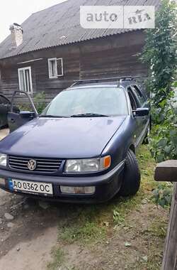 Універсал Volkswagen Passat 1996 в Рахові