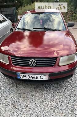 Седан Volkswagen Passat 1997 в Житомирі