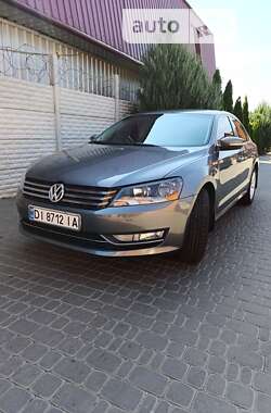 Седан Volkswagen Passat 2012 в Харькове