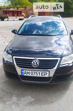 Універсал Volkswagen Passat 2007 в Житомирі