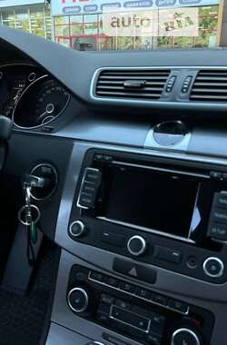 Универсал Volkswagen Passat 2011 в 