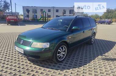 Універсал Volkswagen Passat 1999 в Луцьку