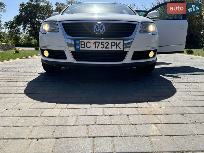 Универсал Volkswagen Passat 2010 в Львове