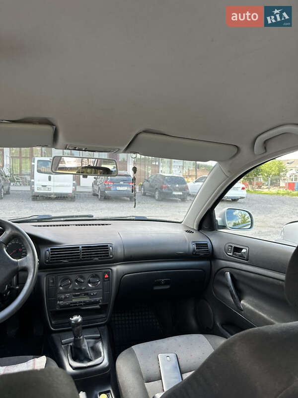 Універсал Volkswagen Passat 2000 в Вінниці