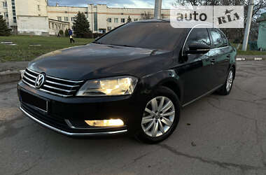 Седан Volkswagen Passat 2011 в Запорожье