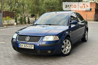 Седан Volkswagen Passat 2001 в Полтаві