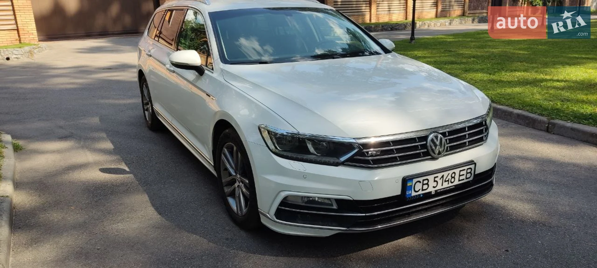 2017 Volkswagen Passat - мініатюра 2