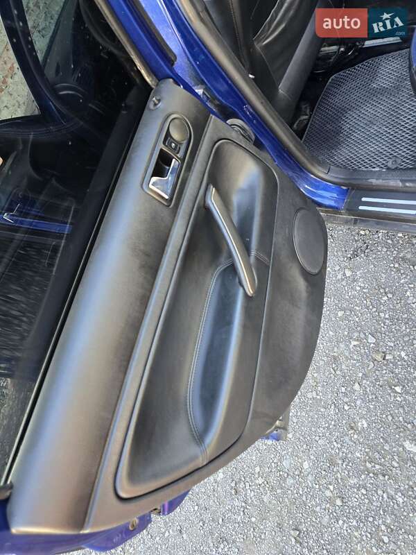 Седан Volkswagen Passat 2002 в Тернополе