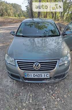 Седан Volkswagen Passat 2005 в Великой Багачке