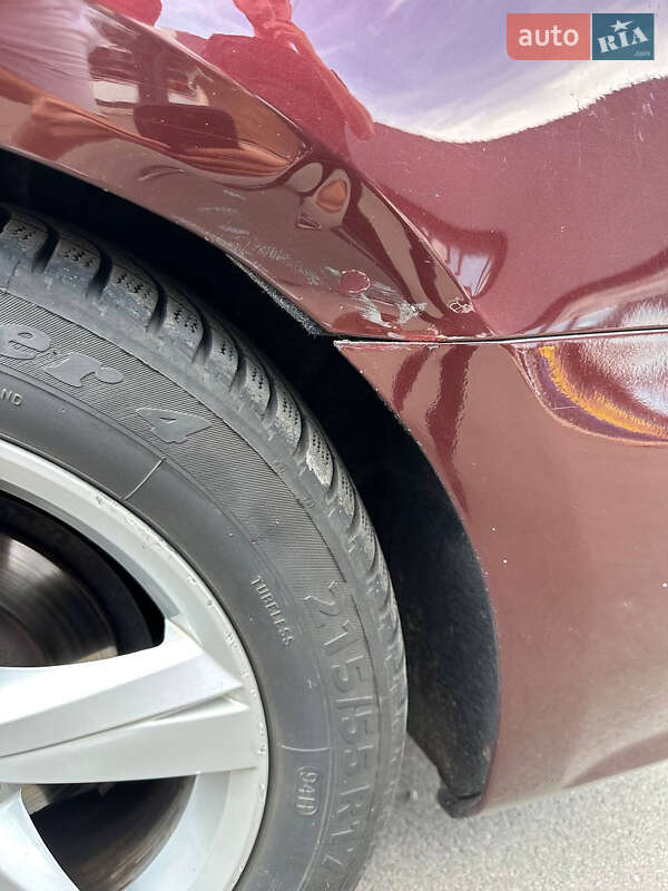 Седан Volkswagen Passat 2013 в Києві