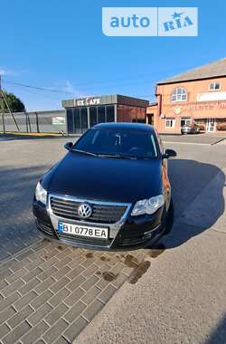 Седан Volkswagen Passat 2005 в Миргороді