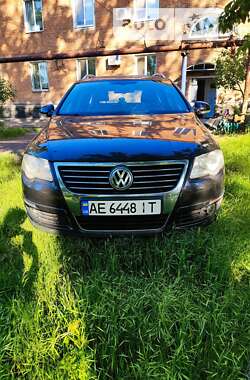 Універсал Volkswagen Passat 2006 в 