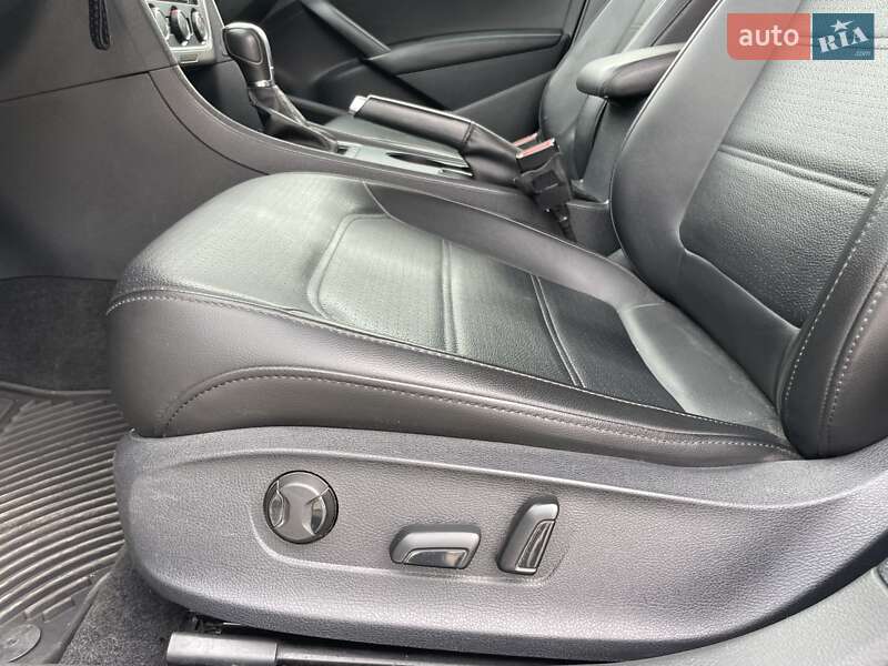 Седан Volkswagen Passat 2014 в Кременчуге
