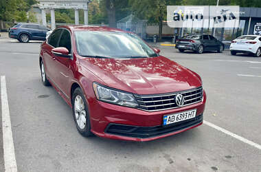 Седан Volkswagen Passat 2016 в Вінниці