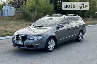 Универсал Volkswagen Passat 2006 в Валках