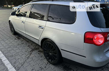 Универсал Volkswagen Passat 2006 в Хмельницком