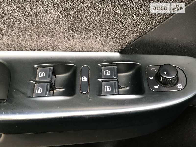 Седан Volkswagen Passat 2010 в Николаеве фото 22 Седан Volkswagen Passat 2010 в Николаеве