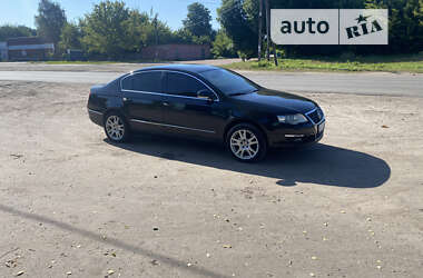 Седан Volkswagen Passat 2006 в Киеве