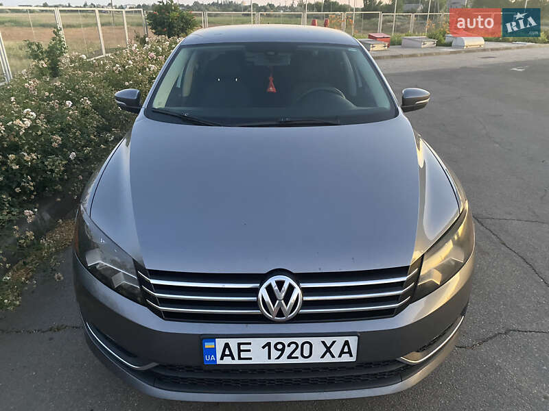 Седан Volkswagen Passat 2012 в Петропавлівці