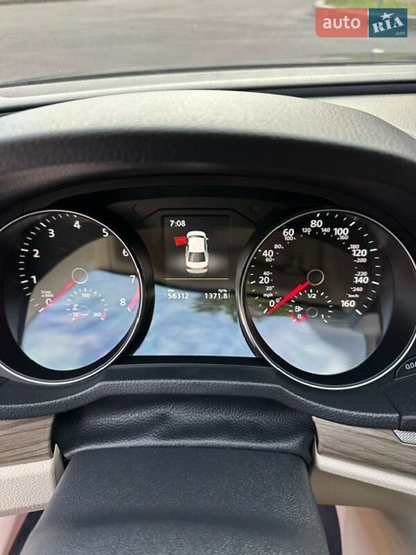 Седан Volkswagen Passat 2018 в Николаеве