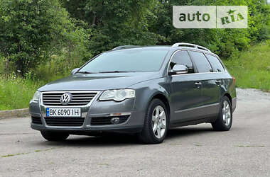 Универсал Volkswagen Passat 2005 в Ровно