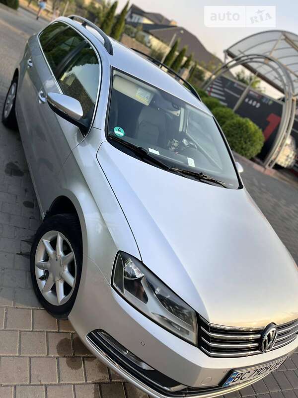Універсал Volkswagen Passat 2011 в Самборі фото 15 Універсал Volkswagen Passat 2011 в Самборі