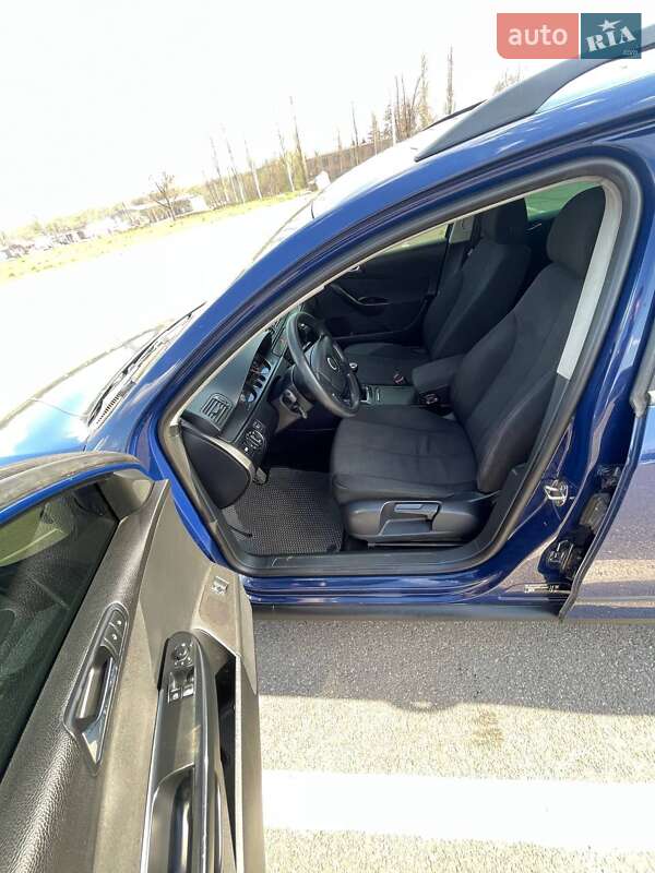 Універсал Volkswagen Passat 2007 в Дніпрі