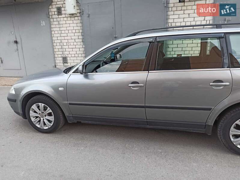 Volkswagen Passat 2003