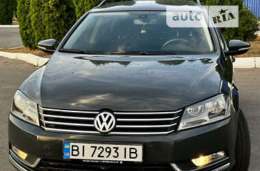 Універсал Volkswagen Passat 2011 в Полтаві