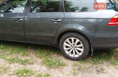 Универсал Volkswagen Passat 2013 в 