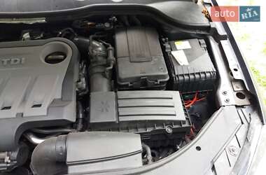 Универсал Volkswagen Passat 2013 в 