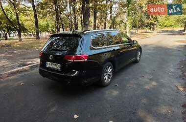 Универсал Volkswagen Passat 2014 в Киеве