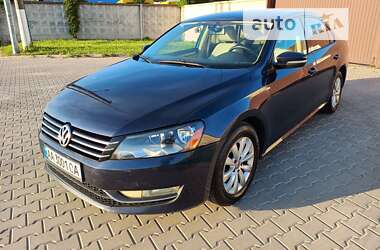 Седан Volkswagen Passat 2014 в Києві