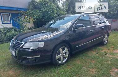 Универсал Volkswagen Passat 2007 в Киеве