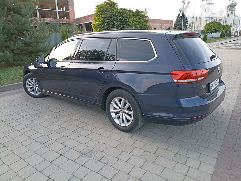 Універсал Volkswagen Passat 2017 в Львові