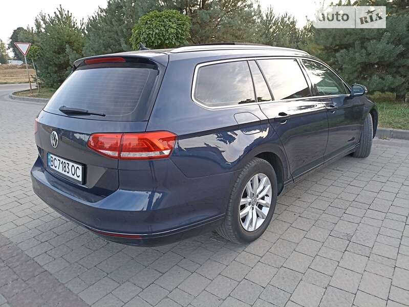 Універсал Volkswagen Passat 2017 в Львові