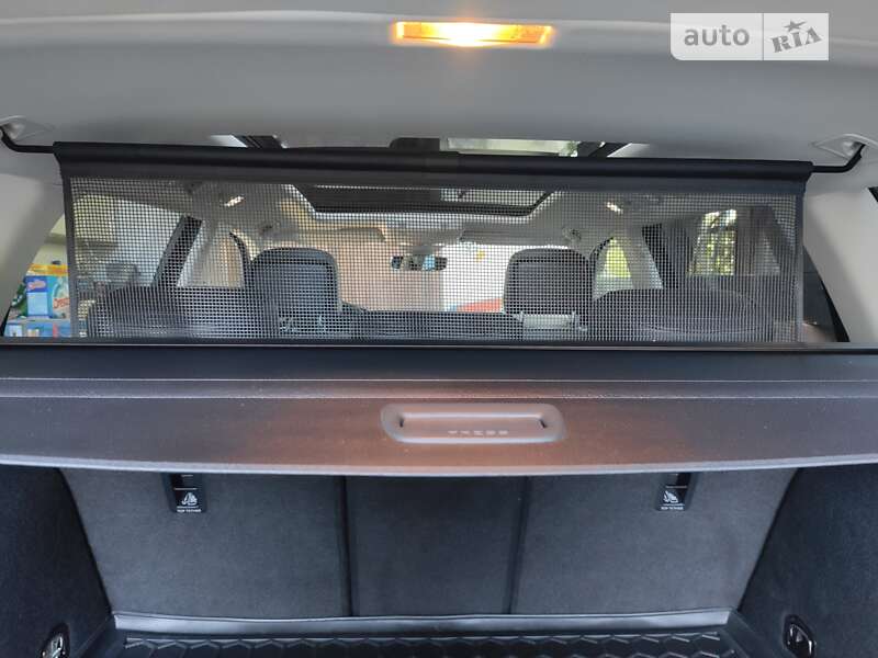 Універсал Volkswagen Passat 2017 в Львові