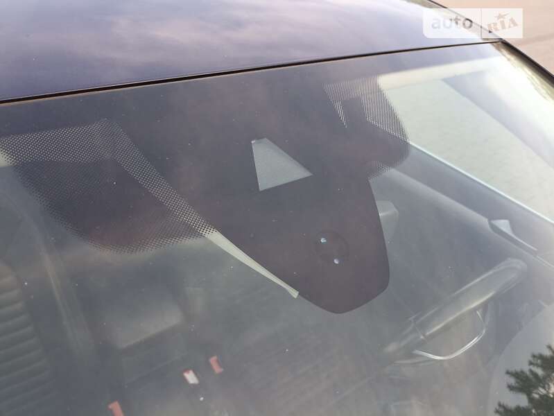 Універсал Volkswagen Passat 2017 в Львові