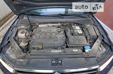 Универсал Volkswagen Passat 2017 в 