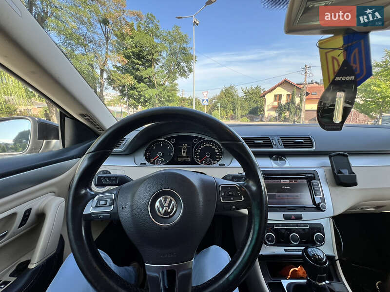 Седан Volkswagen Passat 2011 в Львові фото 7 Седан Volkswagen Passat 2011 в Львові