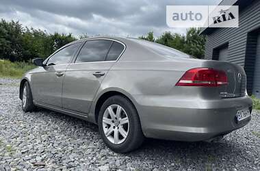 Седан Volkswagen Passat 2014 в Шепетівці