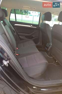 Универсал Volkswagen Passat 2018 в Калиновке