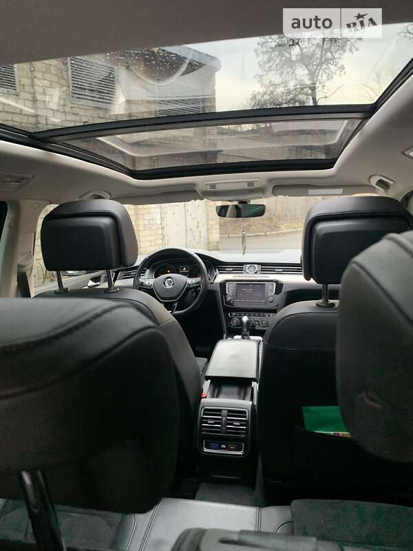 Универсал Volkswagen Passat 2015 в Харькове фото 24 Универсал Volkswagen Passat 2015 в Харькове